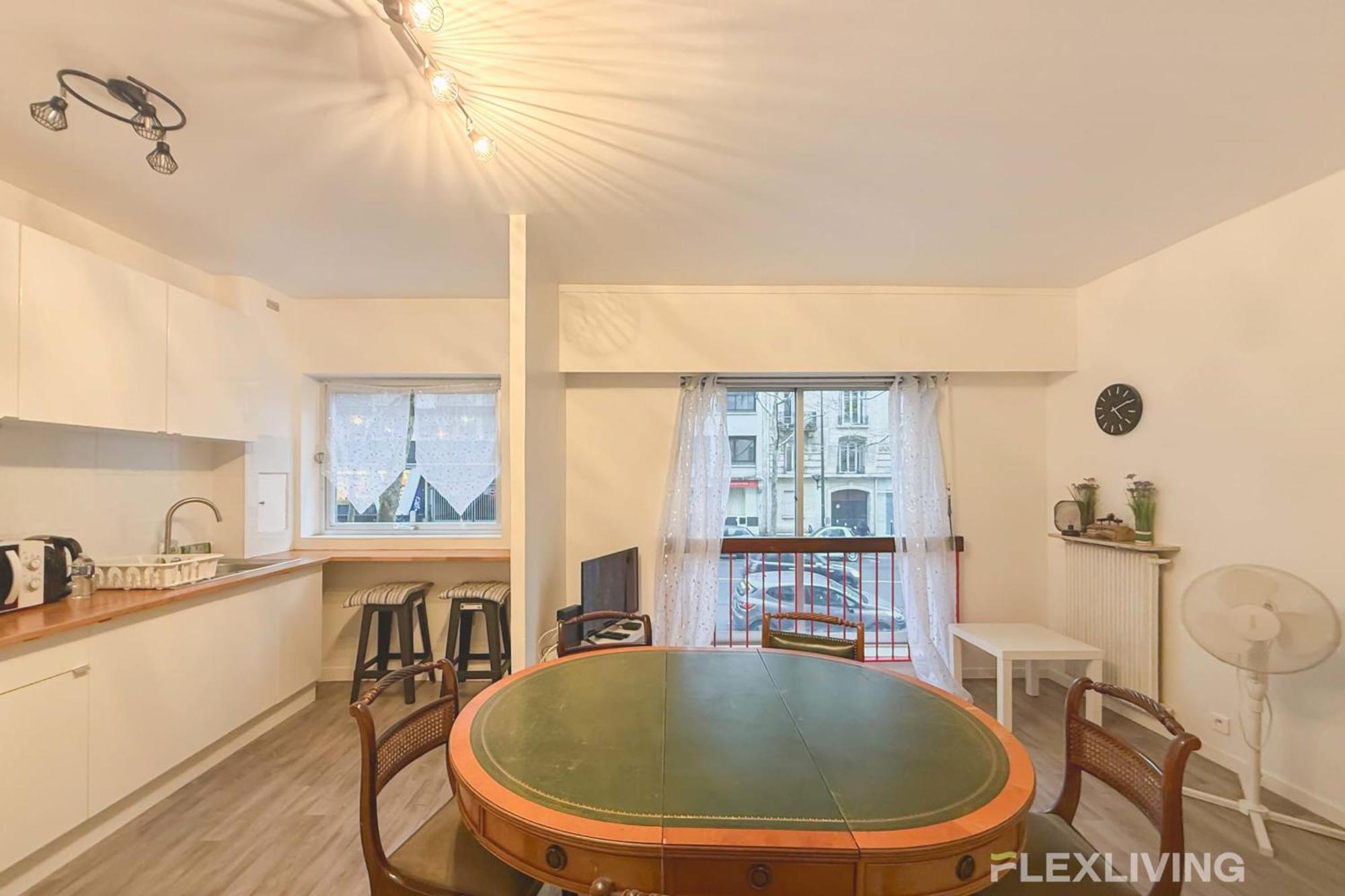 Flexliving - T2 - Philippe Auguste Apartment Париж Екстериор снимка